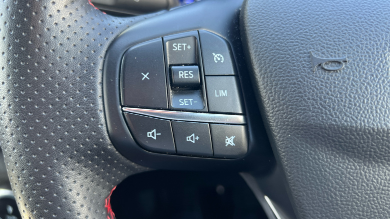 Ford Kuga 2.5 FHEV ST-Line Edition 5dr CVT Hybrid Estate